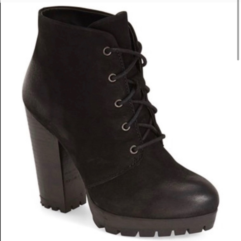 STEVE MADDEN CHUNKY HEEL BOOTIES